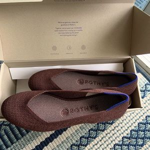 Brand new never worn Rothys size 8- truffle python
